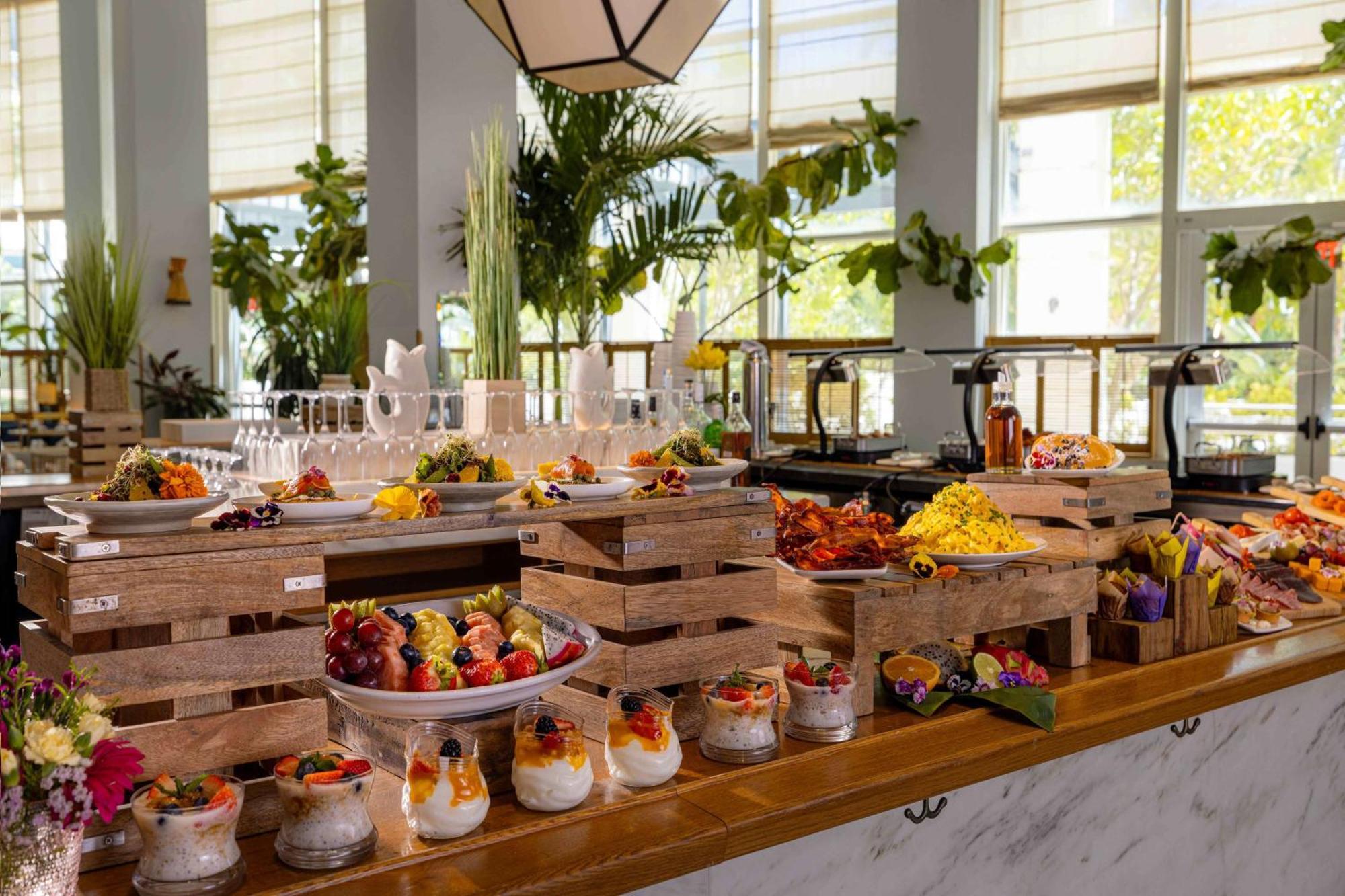 The Diplomat Beach Resort Hollywood, Curio Collection By Hilton Exterior photo